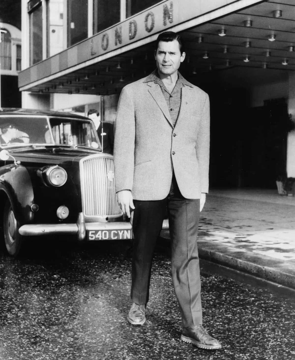 Actor Clint Walker visiting London, on his way to India to film