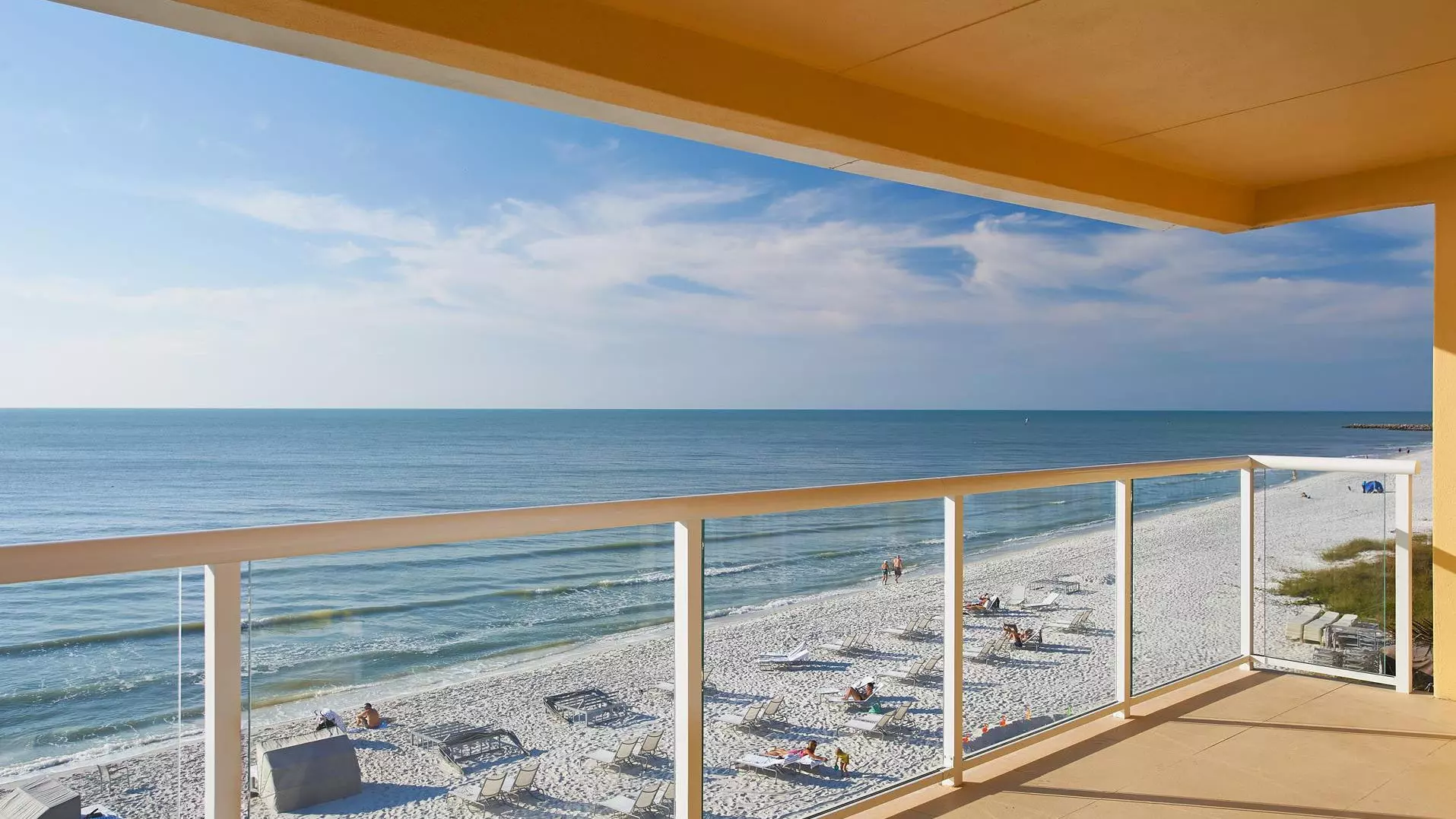 Edgewater Beach Hotel’s glass-walled balconies maximize Gulf-front views.