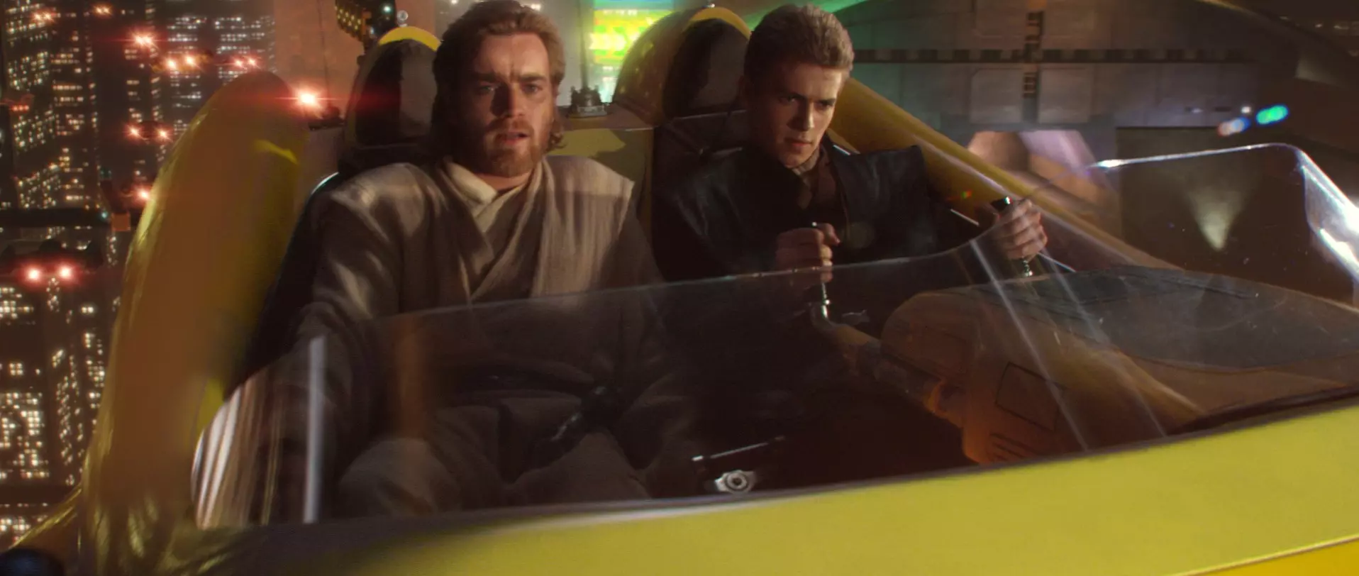 Anakin Skywalker and Obi-Wan Kenobi chase Zam Wesell through Coruscant.