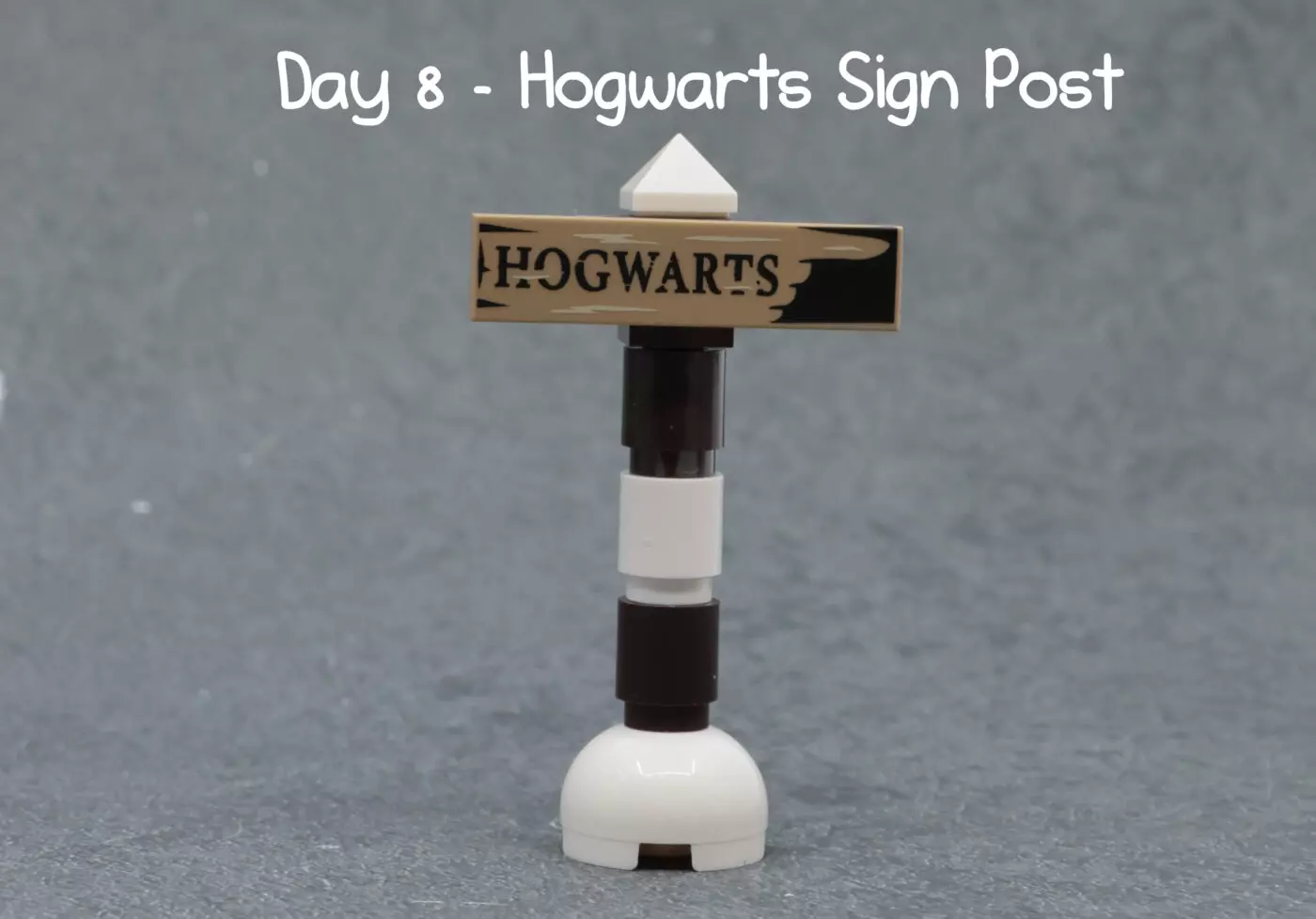 Hogwarts Sign Post
