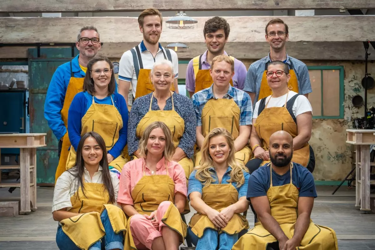How to watch The Great Pottery Throw Down Season 6 in the US online